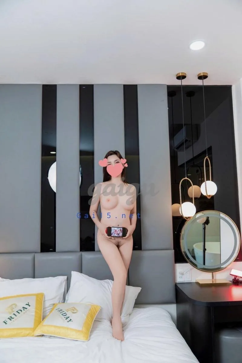 Huyền Babe BODY TUYỆT PHẨM XINH DÂM NGON HẾT XÍ QU