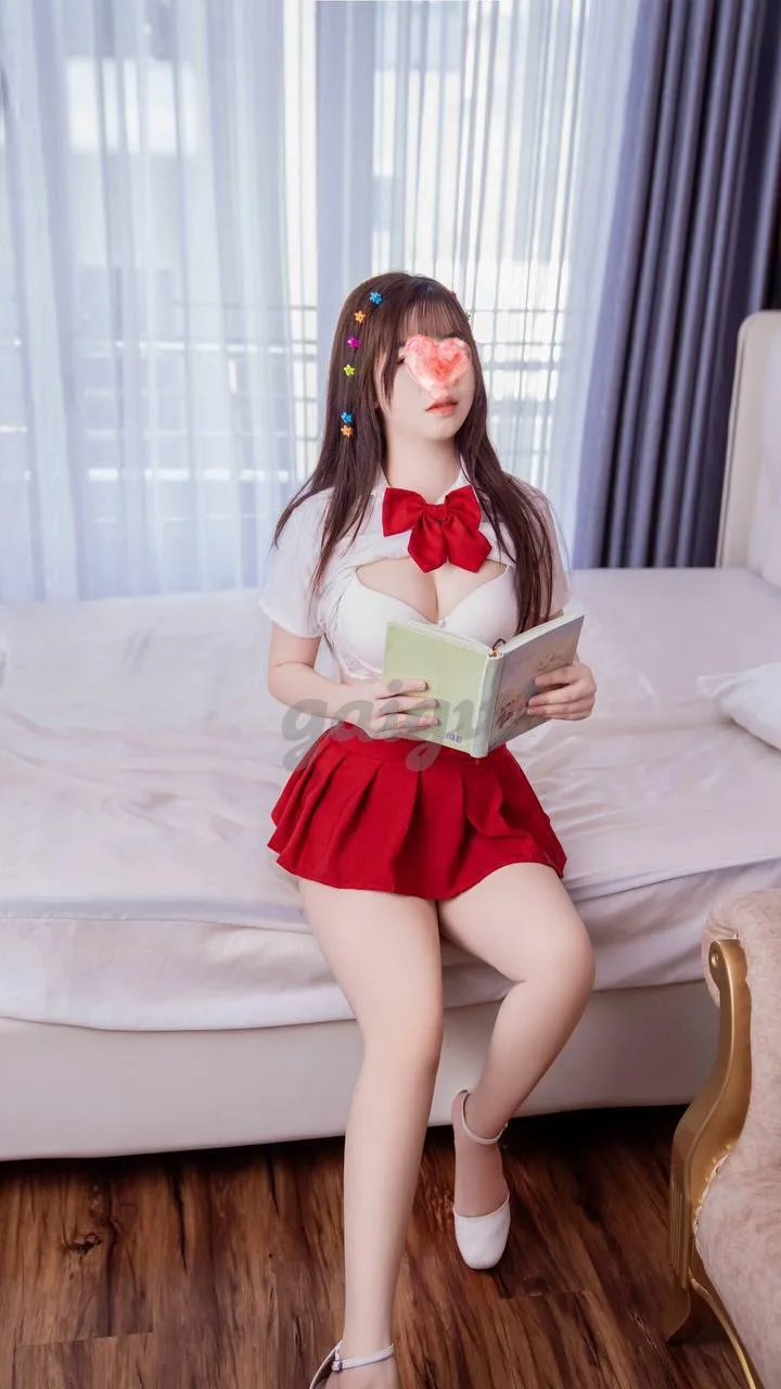 Ngọc Trinh - Sướng Ngất Ngây Cùng Body Dâm Siêu Phẩm Dịch Vụ Đầy Đủ