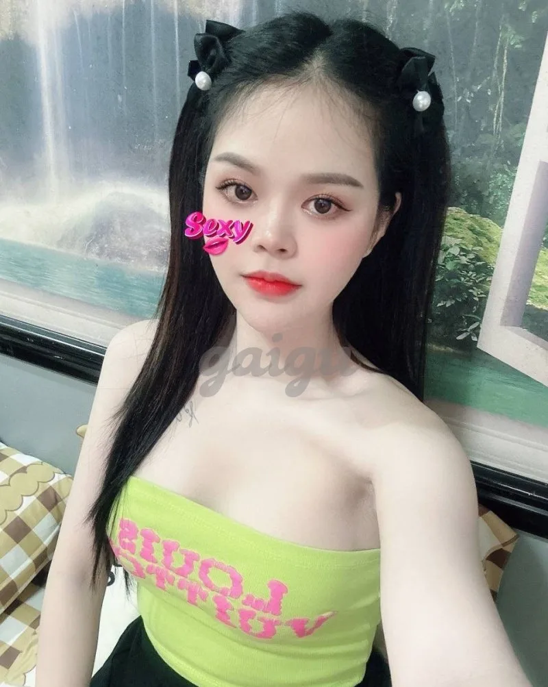 TRÂM ANH - Dâm nữ xinh - dịu dàng tuyệt vời - làm tình chất