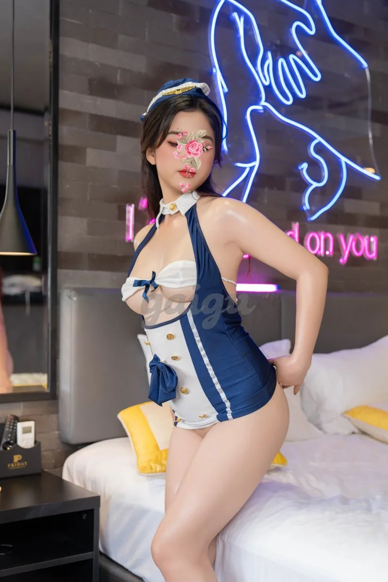 Yến Vy - SIÊU PHẨM Thiên Thần, Hoa Khôi Xinh Vãi Chưởng