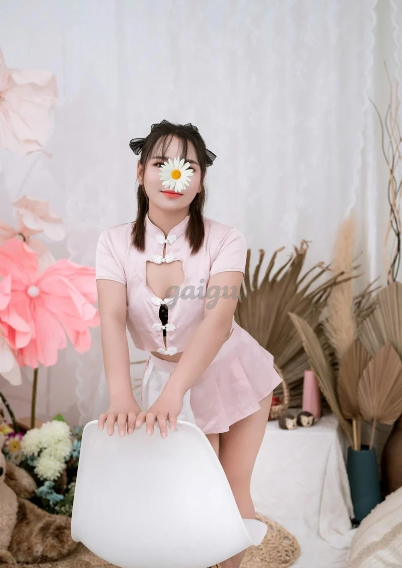 Phương Anh | Em gái mới vào nghề. Vui vẻ nhiệt tình
