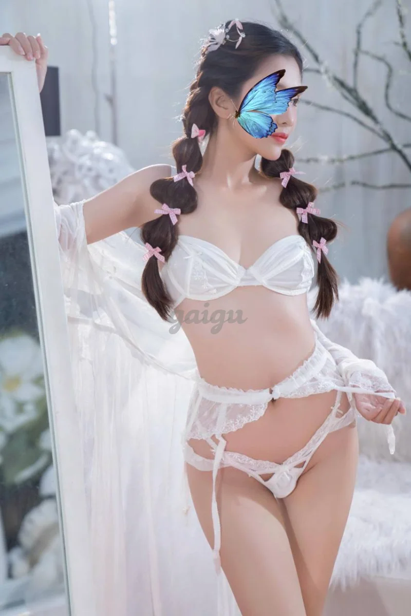 Minh Anh _ Gái xinh chiều khách, làm tình cực phê