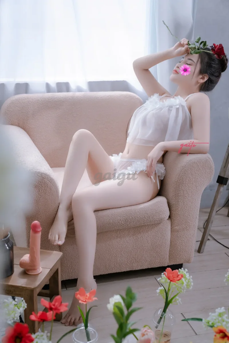*HOT LAN ANH 2k* - EM HÀNG XINH TƯƠI, VUI VẺ NHIỆT TÌNH