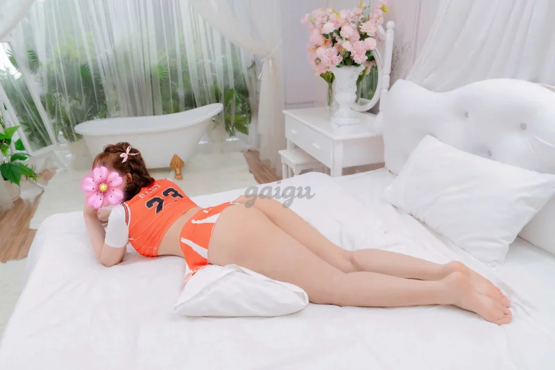 Pé Uyên Cute XINH XẮN TÌNH CẢM NGOAN HIỀN TÌNH CẢM