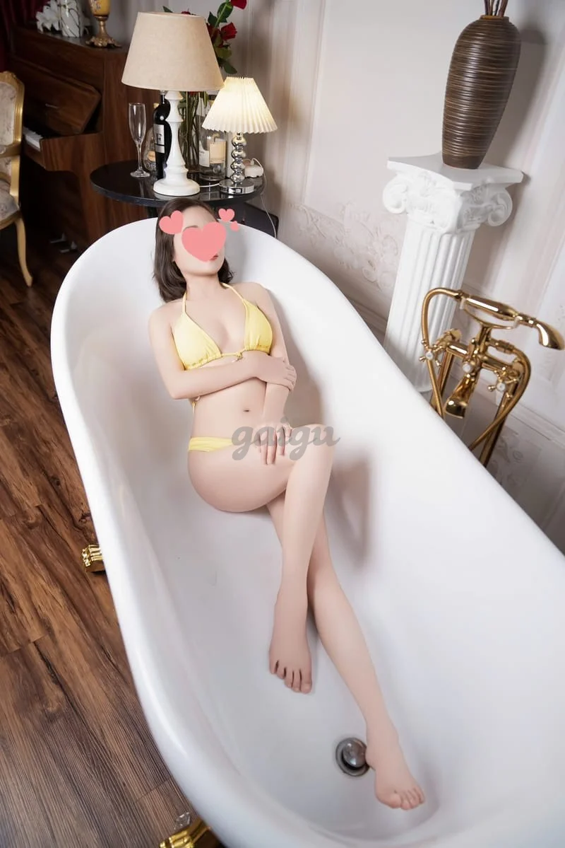 THU THUỶ ĐẸP MẶT XINH - NHẸ NHÀNG TÌNH CẢM - CỰC KỲ CHIỀU KHÁCH -LÀM TÌNH NHƯ NGƯỜI YÊU !