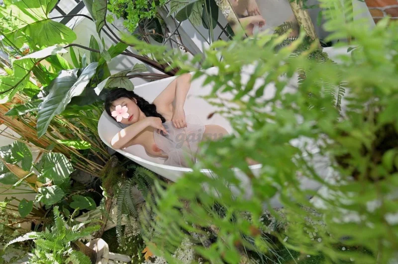 ✨KIỀU KIỀU 2K4✨ Gái Mới Lớn Non Xanh Tuổi Đôi Mươi