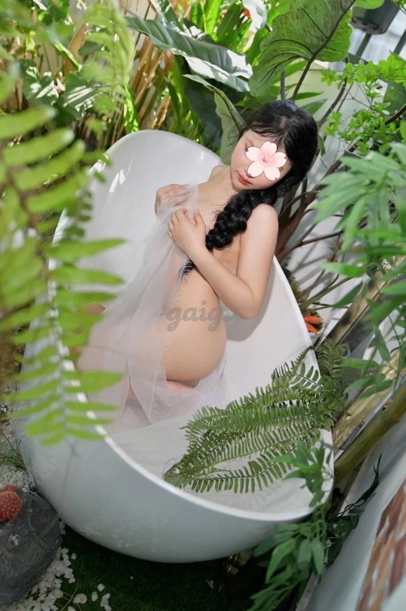 ✨KIỀU KIỀU 2K4✨ Gái Mới Lớn Non Xanh Tuổi Đôi Mươi