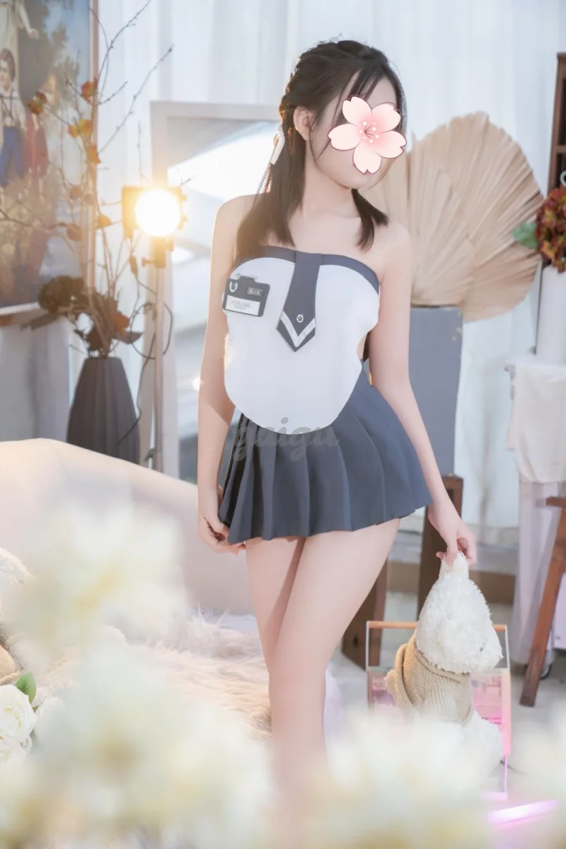 ❤️ÁI VY - 2K7❤️GÁI MỚI LỚN, XINH, NON XANH TƯƠI MƠN MỞN