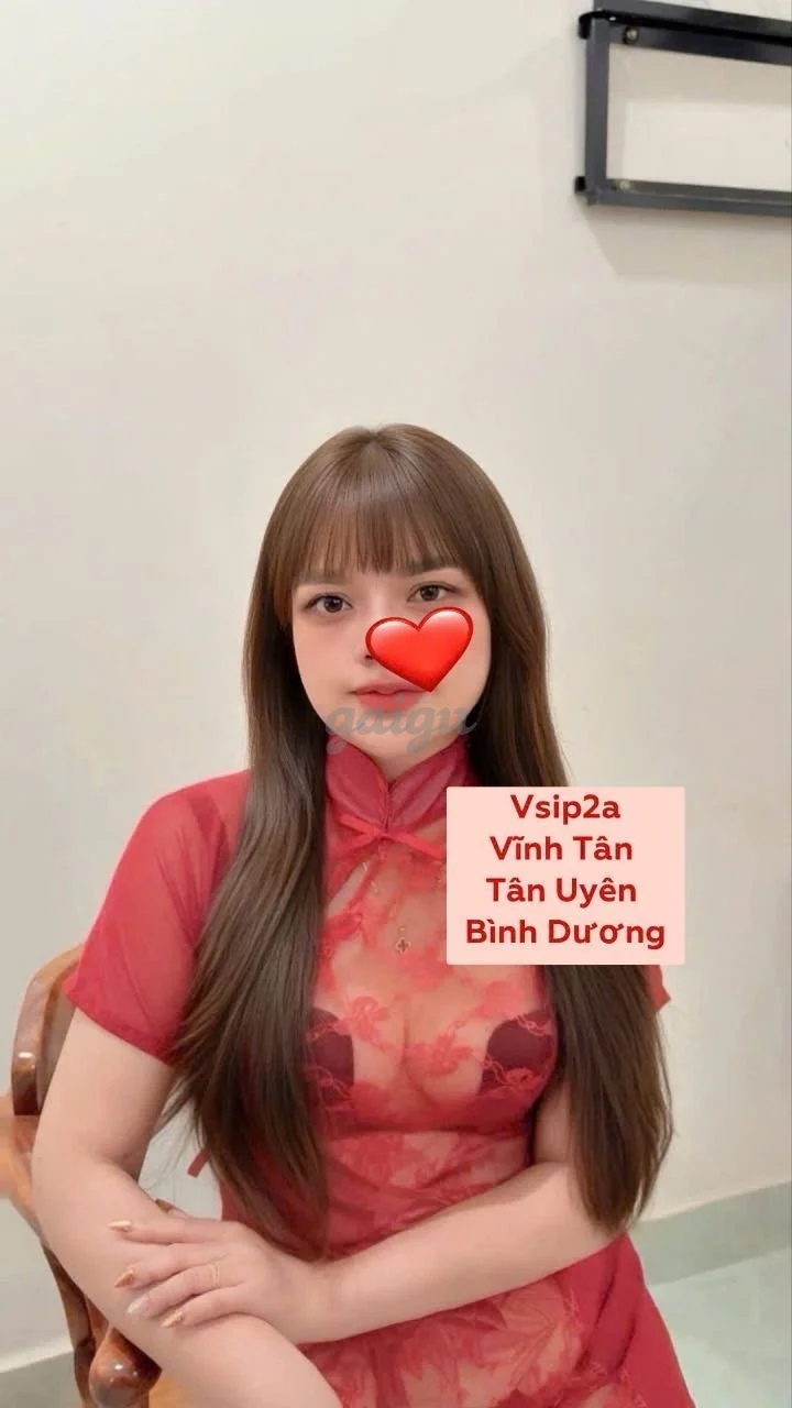 Bích Phương _ Gái gọi chiều khách