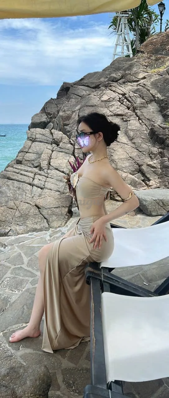 ❤️LUNA ❤️ Khuôn mặt xinh đẹp, body dẹp, vú mông căng đét