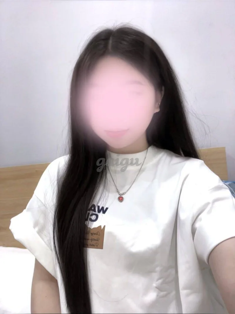 Tina- em hàng tươi xanh, mới phá trinh đi làm !!!
