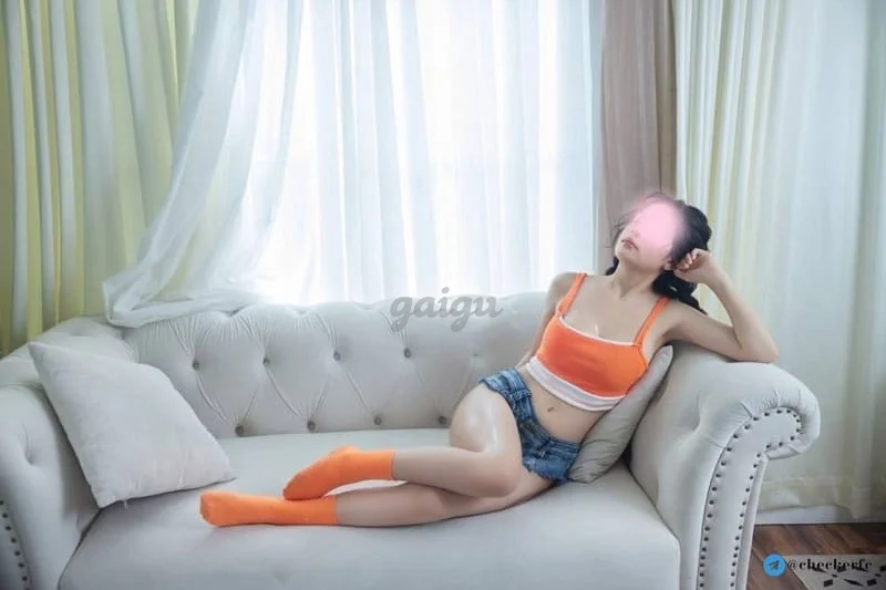 NHƯ QUỲNH - EM GÁI XINH TƯƠI - DÁNG CHUẨN - PHỤC VỤ NHIỆT TÌNH BÀI BẢN - LIẾM MÚT CÁC KIỂU