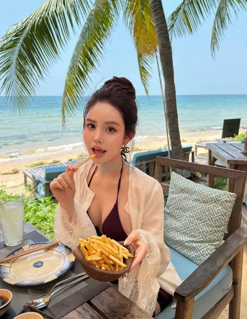 Bé Ngọc Trinh🎀 Xinh sang, ít đi làm và chỉ nhận khách trẻ AE lưu ý nhé🎀