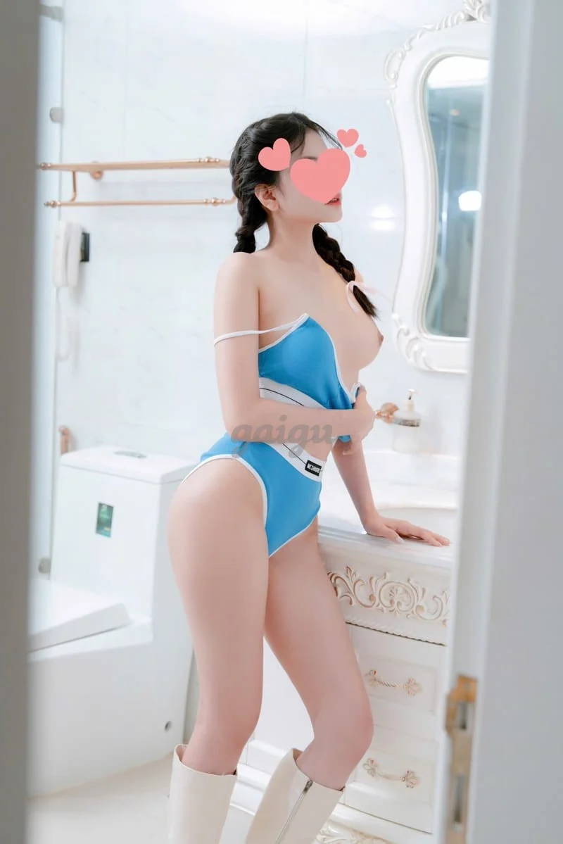 Hà Vy gái non mới lên sóng lần đầu