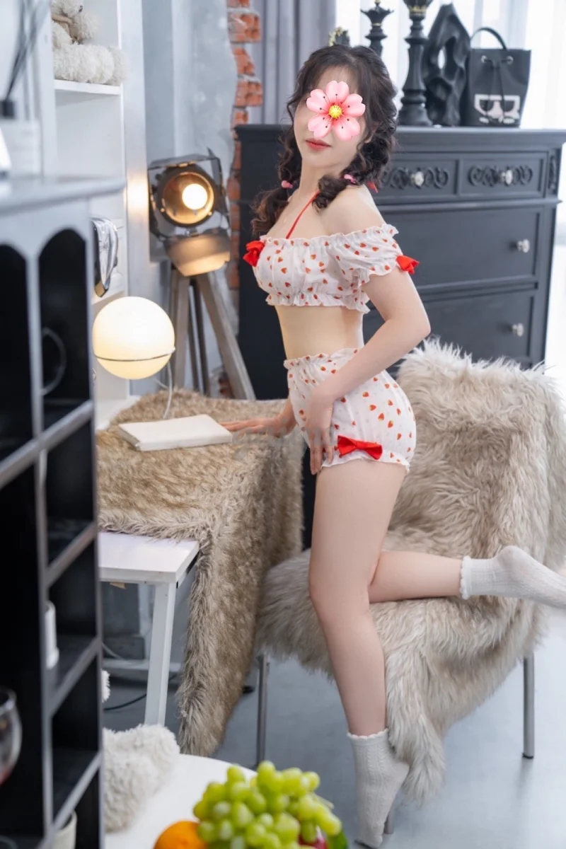 ✅ THÚY NGÂN - VÚ BỰ, MẶT XINH, TUYỆT CHIÊU DÂM ĐÃNG