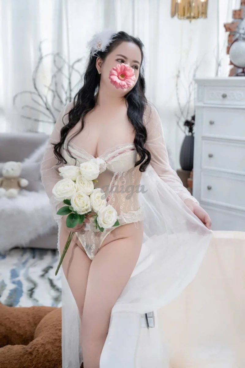 NGÂN NHI SIÊU PHẨM ĐỘC LÀ EM GÁI HỒI XUÂN MÊ BÚ CU THÍCH CHỊCH KIỂU LÀM TÌNH NHƯ PHIM SEX