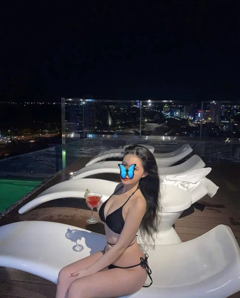 LINH ANH - VÚ TO - MÔNG ĐẸP - ĐÔI MẮT DÂM ĐÃNG - DỊCH VỤ HOÀN HẢO - TÌNH CẢM NHƯ NGƯỜI YÊU