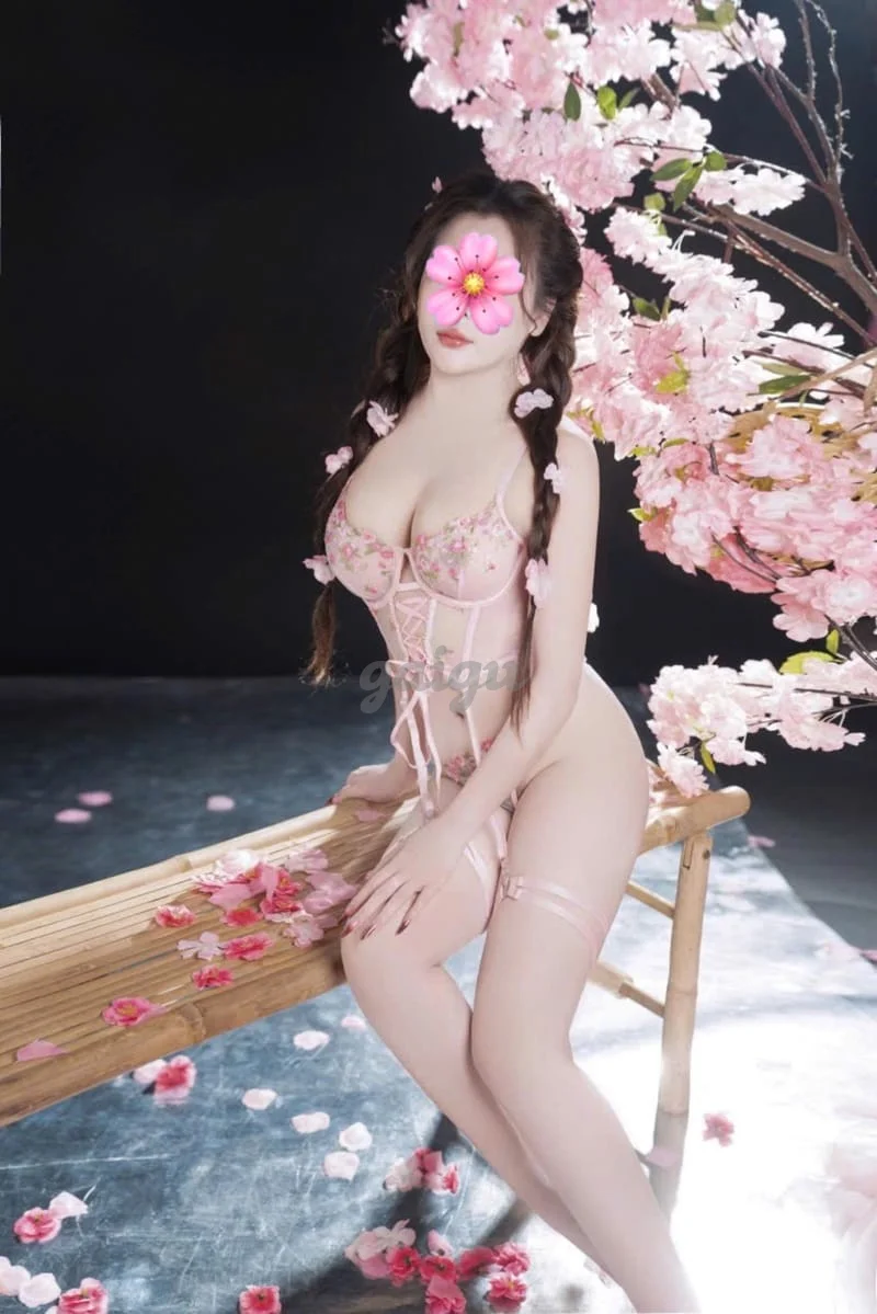 ✨ MỸ LINH ✨– GÁI NHÀ LÀNH CỰC CHIỀU KHÁCH TÌNH CẢM HÊT NẤC