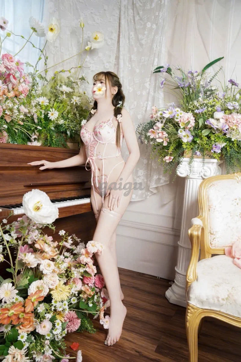 Thảo My:XINH DÂM LÀM TÌNH CHUYÊN NGHIỆP
