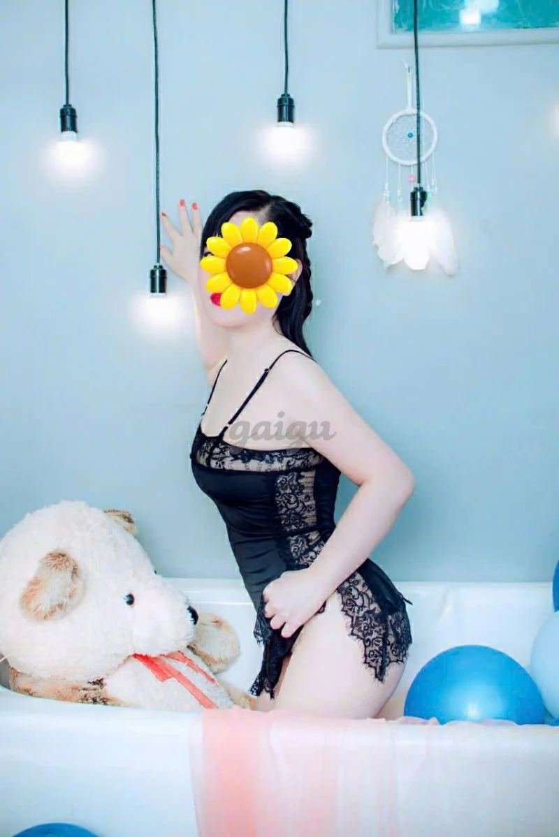 🔥 lâm anh cô nàng dâm đãng 🔥