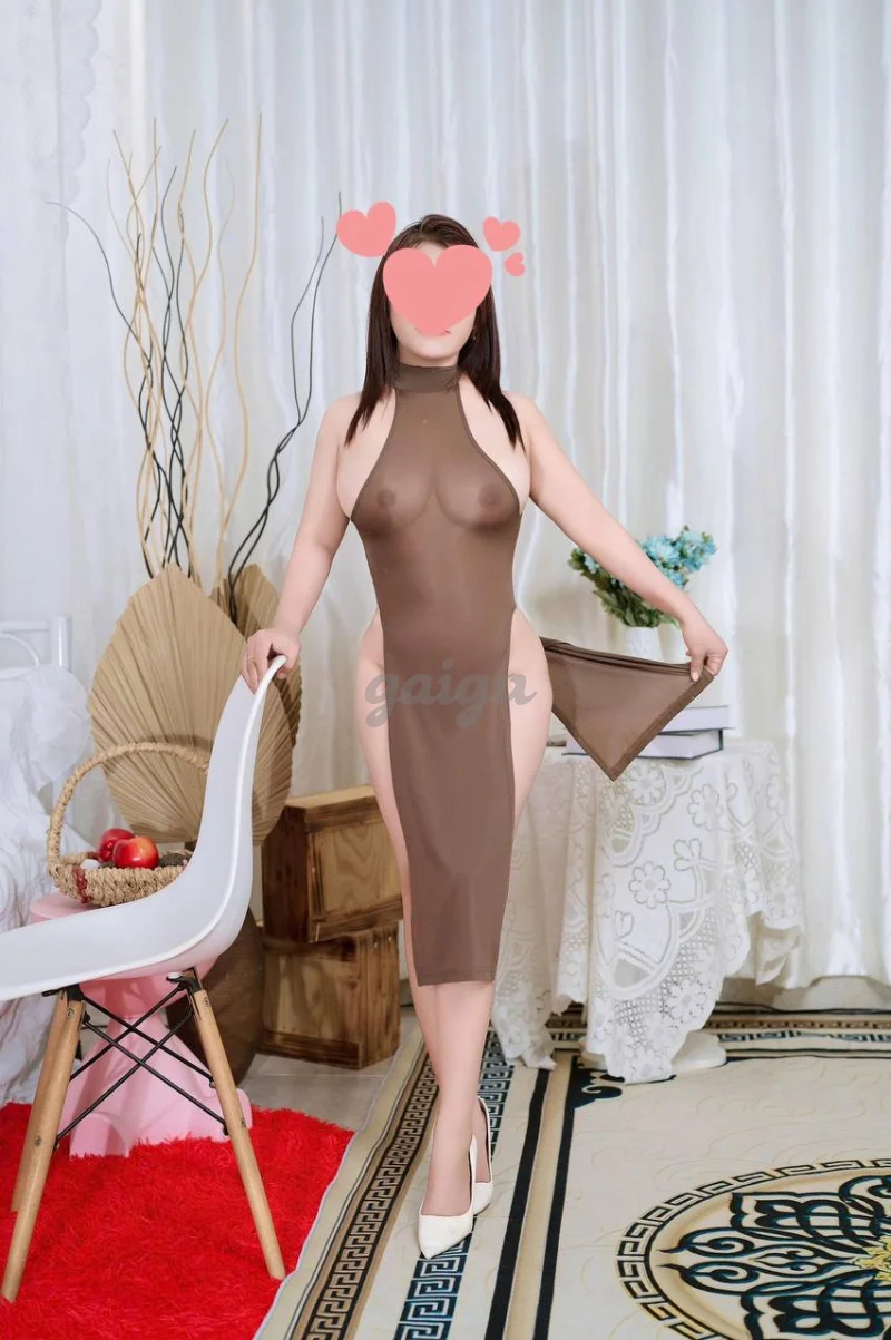 Thy thy em gái công nhân hiền lành
