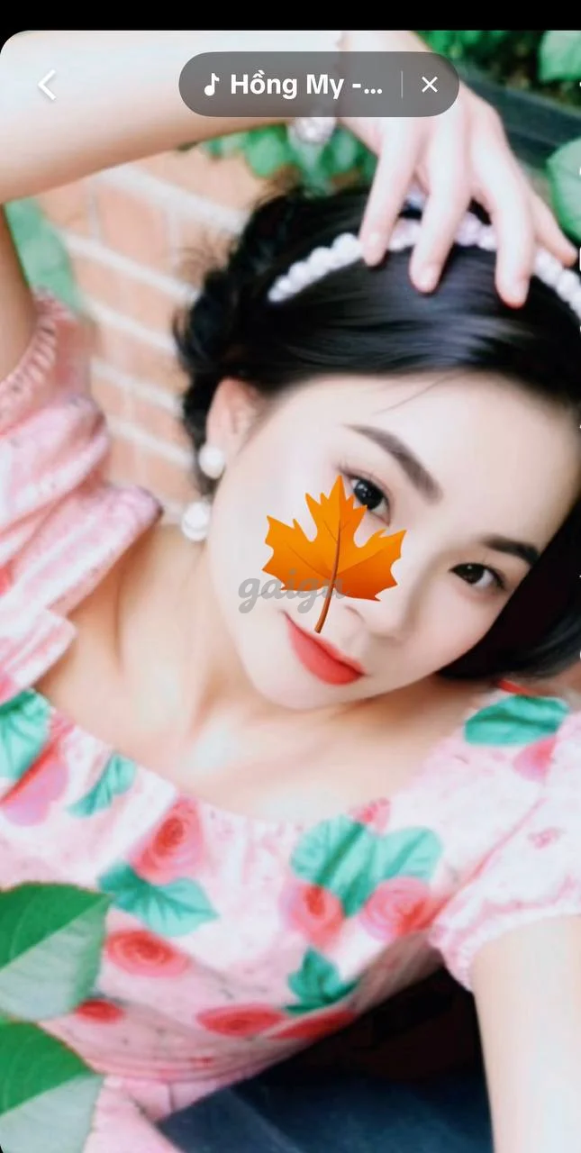Hoa Hồng Vú To Gơi Cảm Quyến Rũ