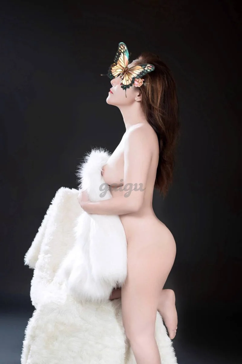 Say Đắm Cùng Em Kiều Anh Dâm Vô Địch