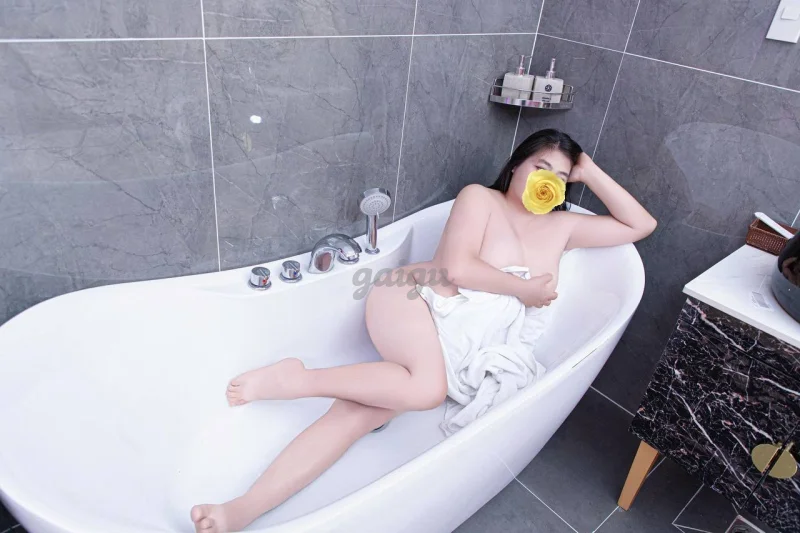 ngực To body da thịt, chiều anh em mọi tư thế