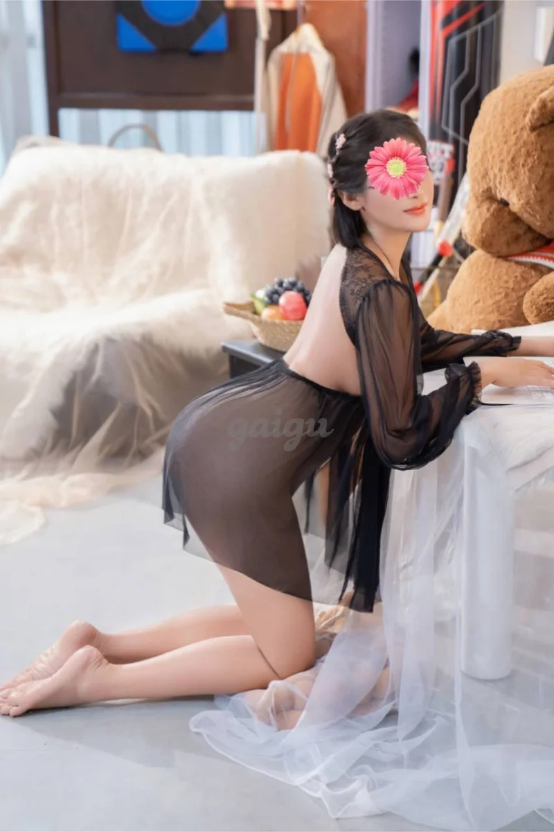 HÀ LINH - HÀNG NGON VÚ TO BƯỚM MÚT *LÀM TÌNH BAO PHÊ