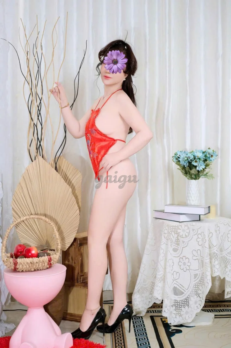 MỸ LAN GÁI MIỀN TÂY CHUẨN CHIỀU CHUỘNG NHƯ NGƯỜI YÊU