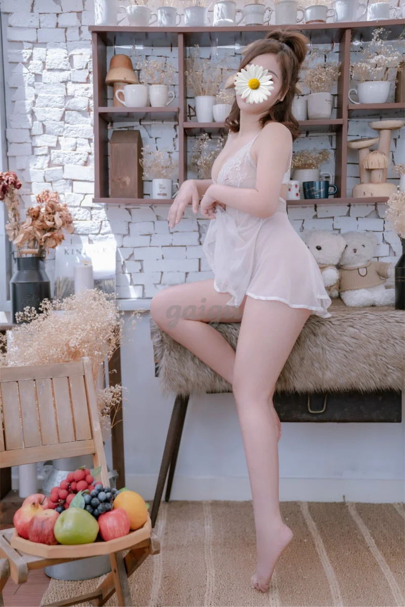 Minh Hằng_ Gái dâm chiều khách, kỹ năng cực tốt