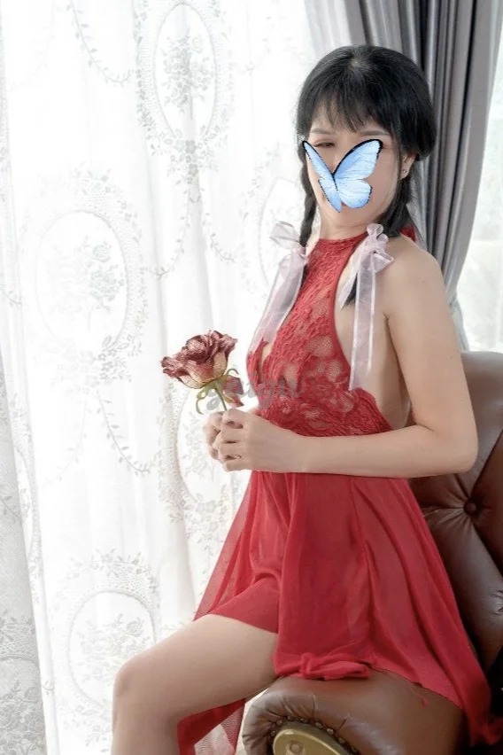 BÍCH TRÂM ⭐CHỊ GÁI NGON HIỀN CHIỀU CHUỘN KHÁCH NHƯ NY