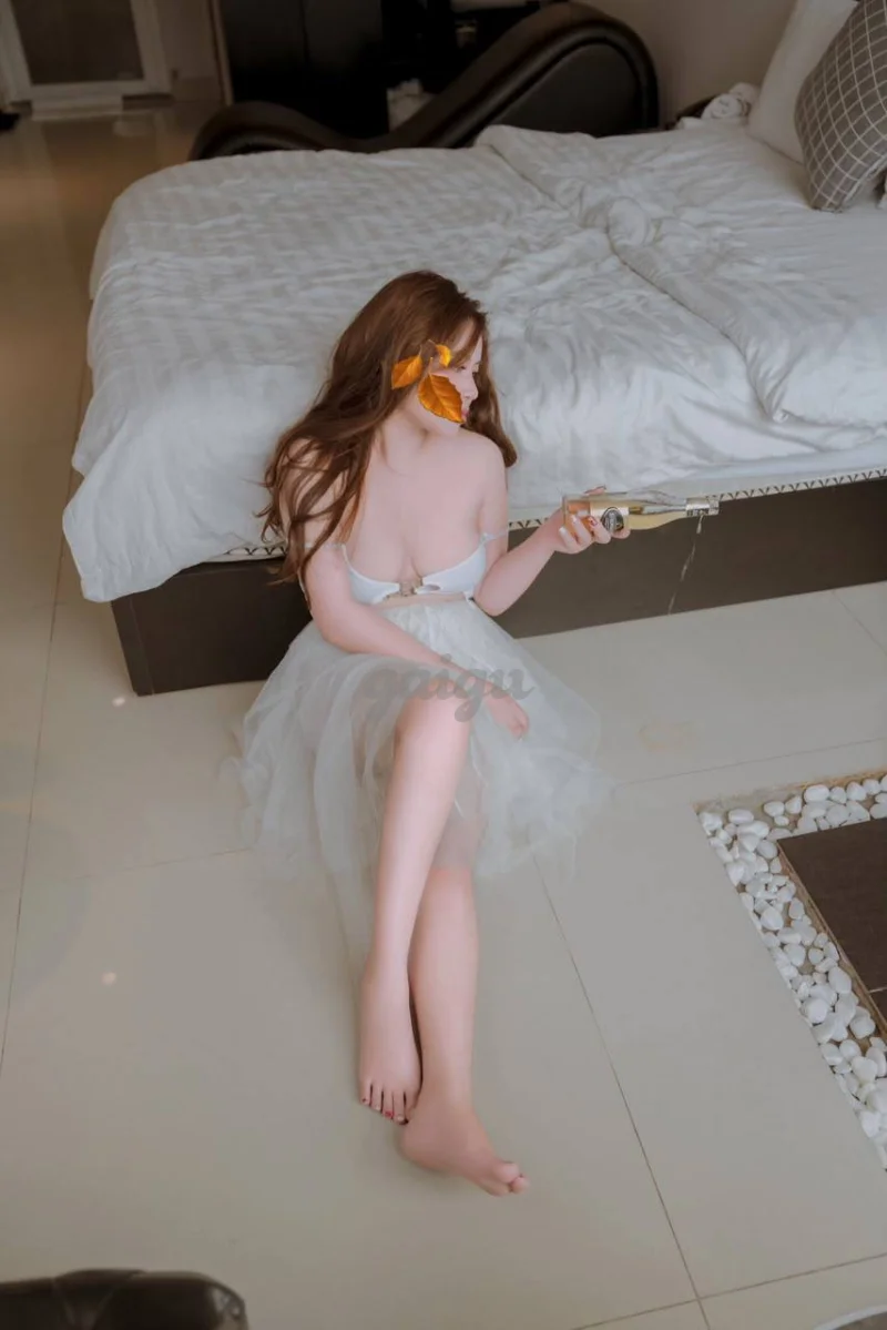 Trà - Girl Dâm Dễ Thương , Ngực To Mông Nảy , Doggy Bao Phê