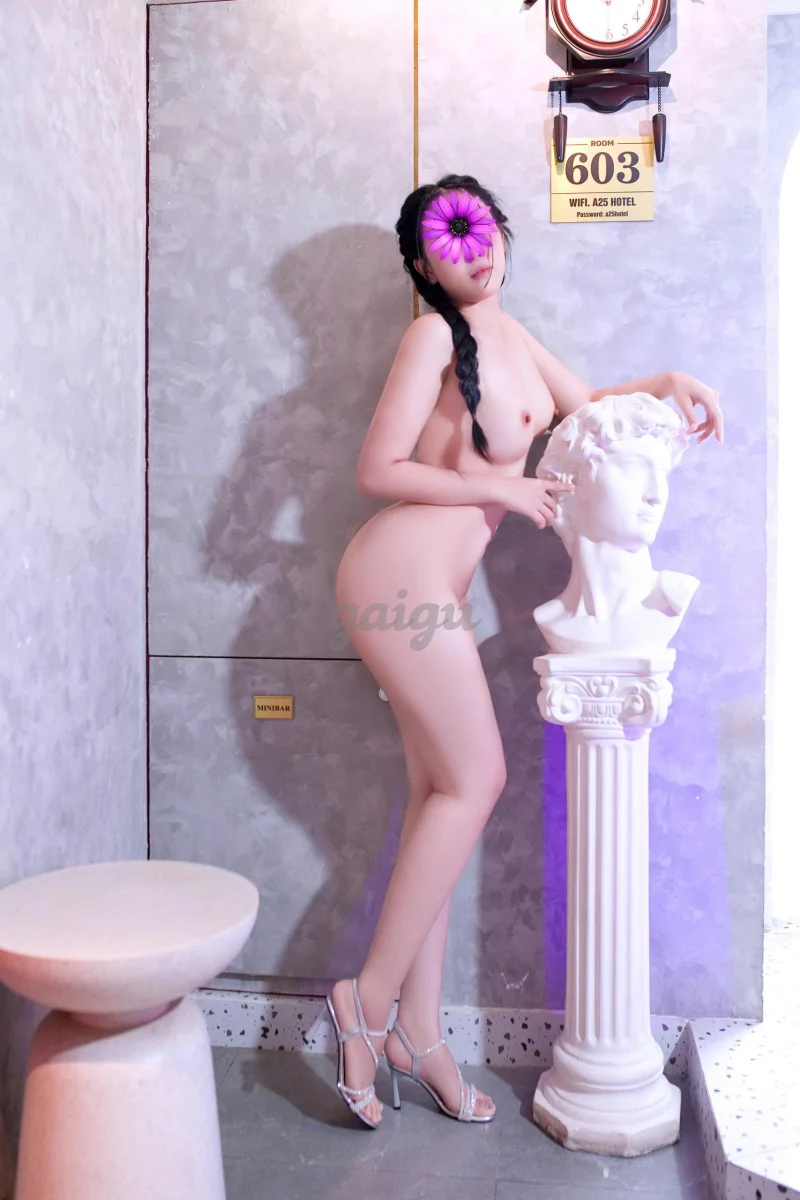 *HÀNG MỚI*SIÊU MẪU(1M72) MEO MEO - VÚ TO MẶT XINH - BODY KHIÊU DÂM GỢI CẢM - LÀM TÌNH CỰC MƯỢT