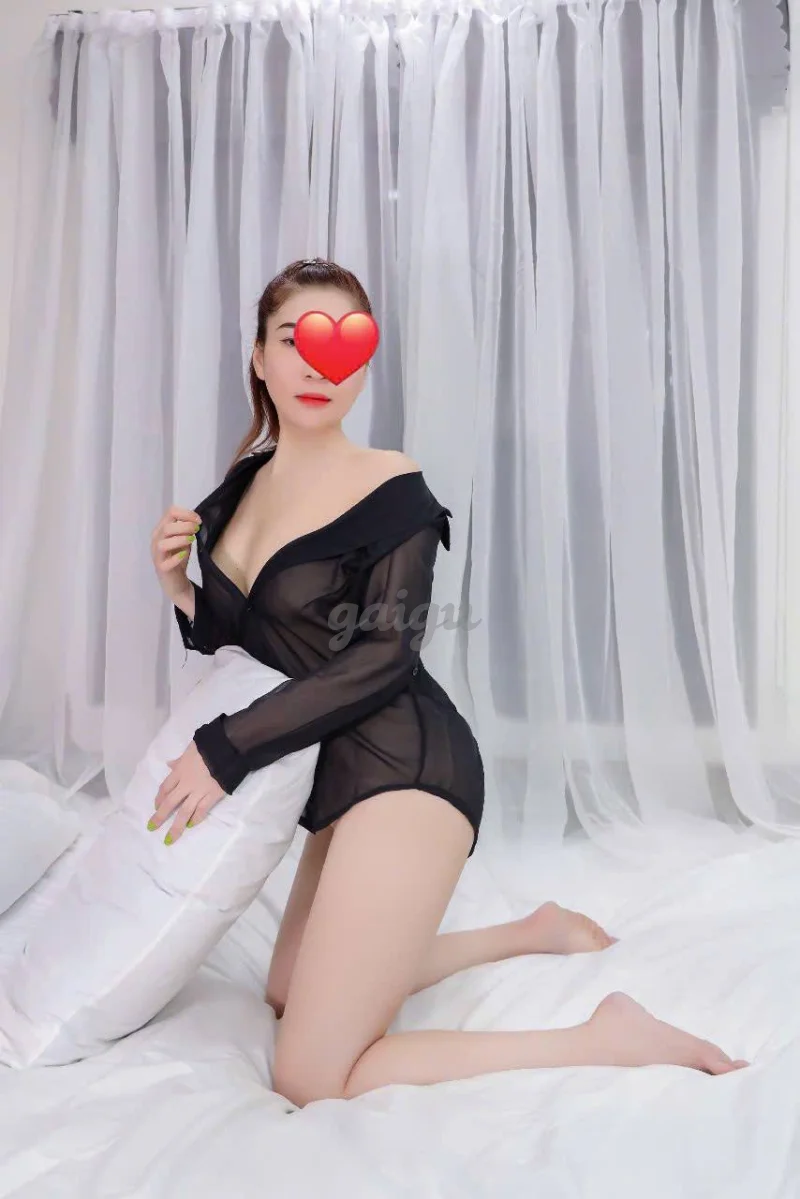 HÀ ANH Thần dâm, body nóng bỏng full service