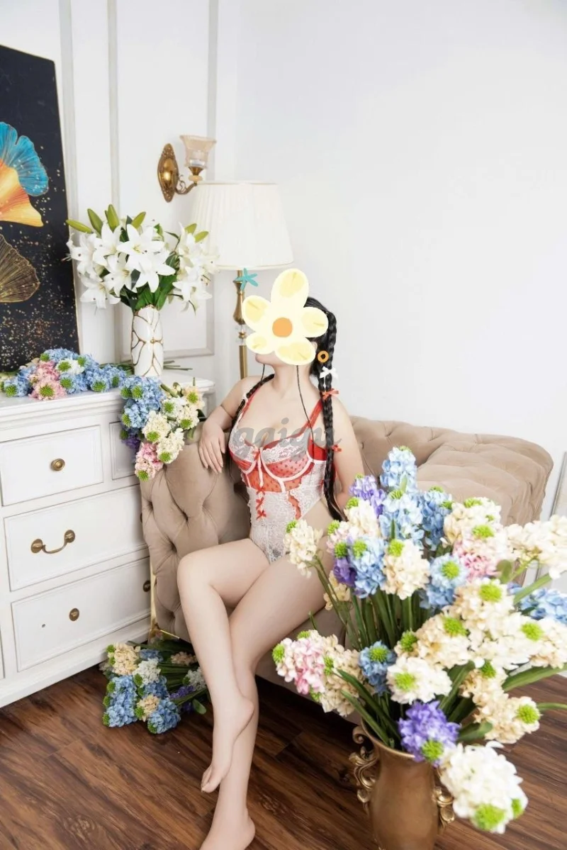 Bé Bông - Sexy dâm nữ siêu ngon - dịch vụ phê tê sung sướng