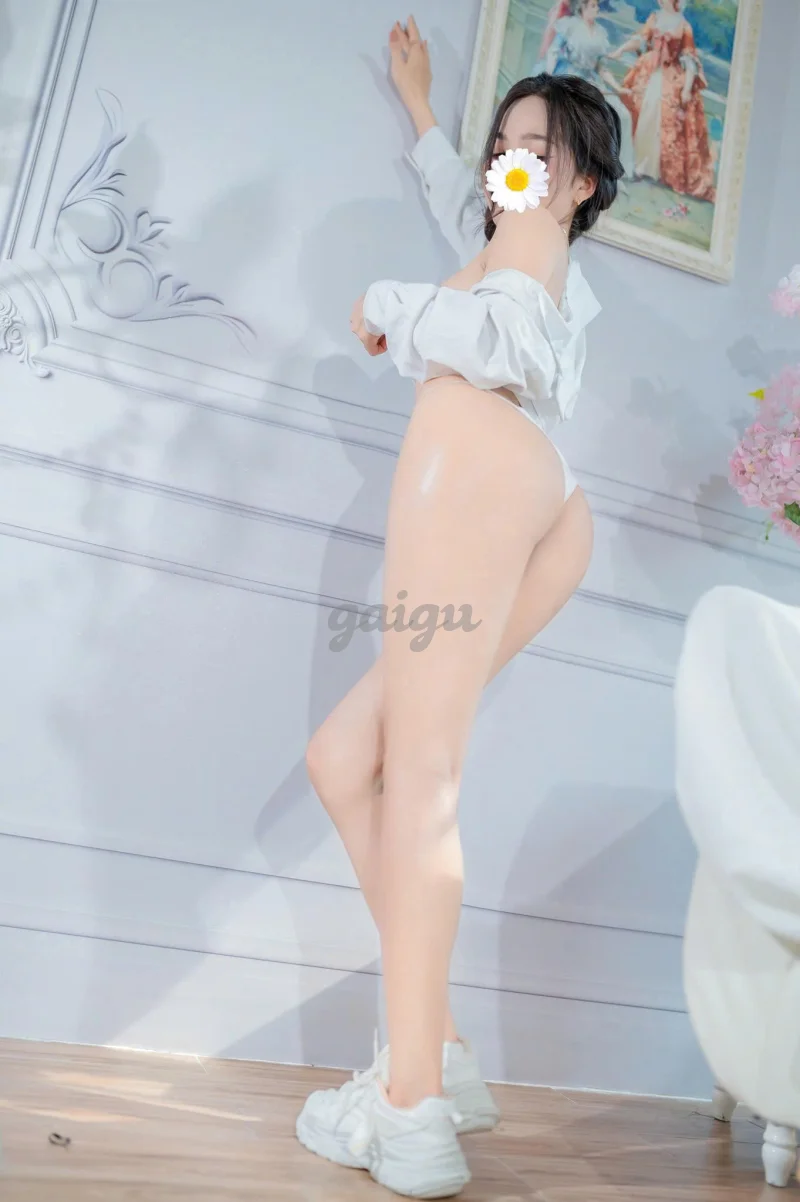 THU MINH - DÁNG NUỘT CHIỀU KHÁCH - VÚ TRÒN TO - MÔNG CONG MÚP - BƯỚM HỒNG HÀO - BÚ LIẾM ĐIÊU LUYỆN