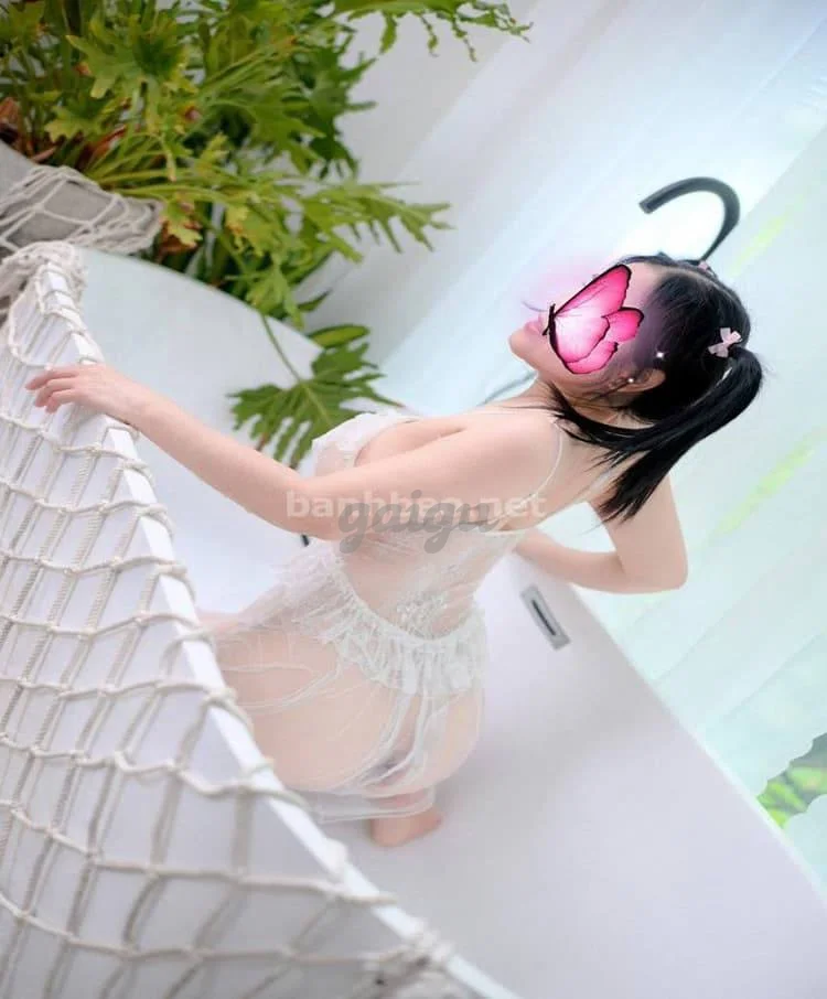 GÁI DÂM TUYẾT MAI-PHỤC VỤ CHIỀU KHÁCH NHƯ THƯỢNG ĐẾ LÀM TÌNH BAO PHÊ Ngon bổ rẻ