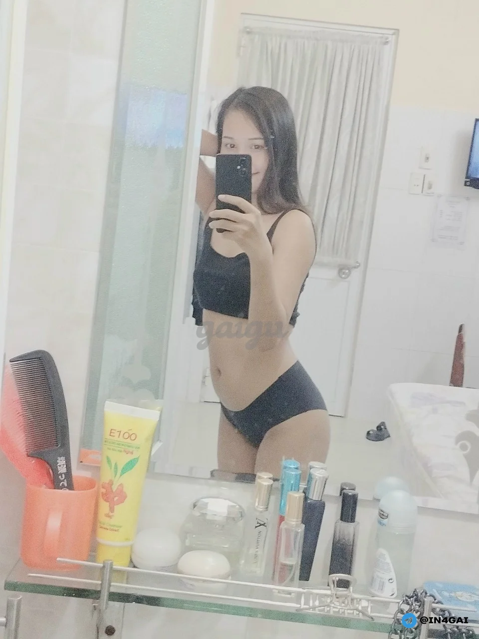 ♥️ Thùy Dương ♥️ Ảnh Mộc 100% , Mình Day Cây Cảnh