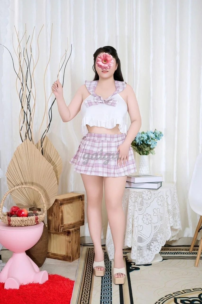 ❤️BÀI CÓ CLIP❤️ THANH THẢO XINH VÚ TO MÔNG BỰ BODY NÓNG BỎNG ĐI ĐƯỜNG LƯỠI RẤT DÂM NHƯ PHIM SEX