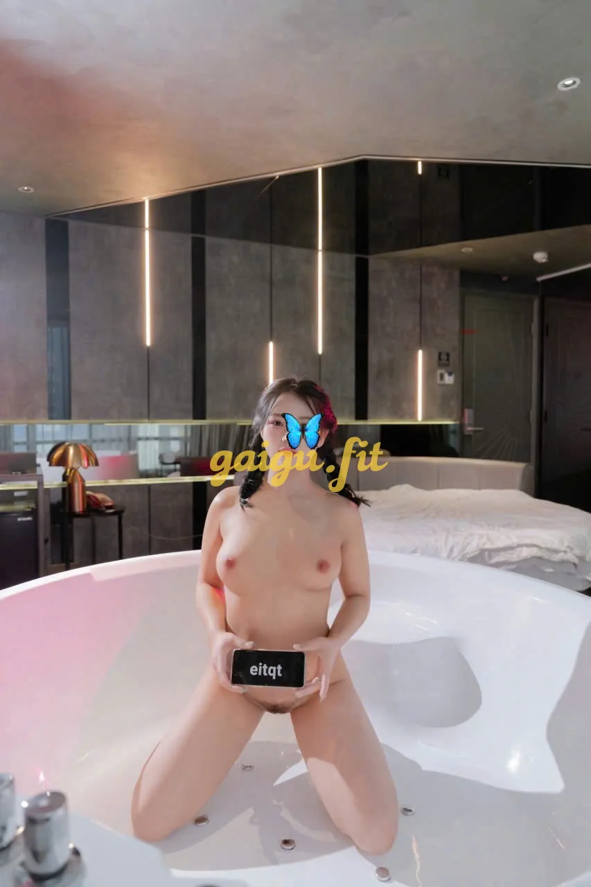 💗 QUỲNH ANH ⭐ NGỌT NGÀO XINH ĐẸP MÀ CÒN BIẾT CHIỀU CHUỘNG