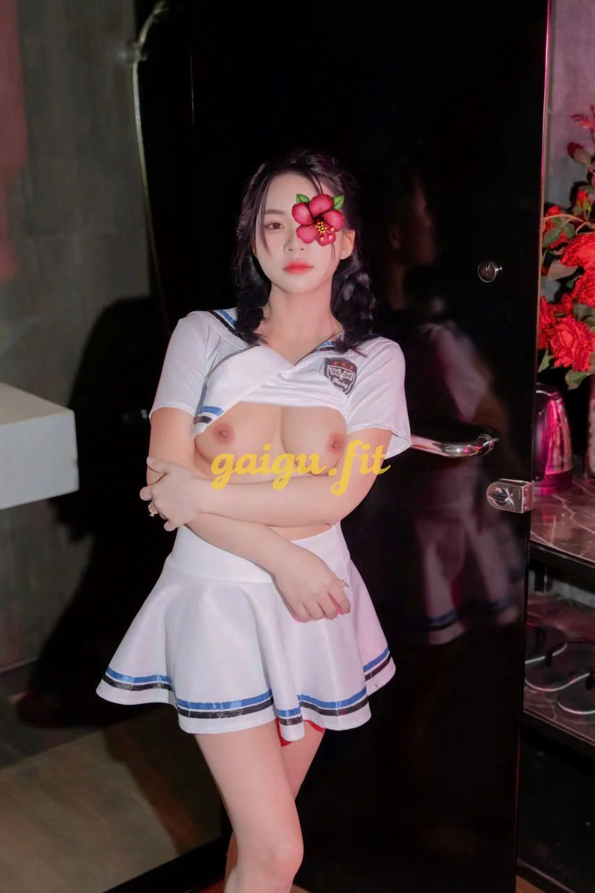 💗 QUỲNH ANH ⭐ NGỌT NGÀO XINH ĐẸP MÀ CÒN BIẾT CHIỀU CHUỘNG
