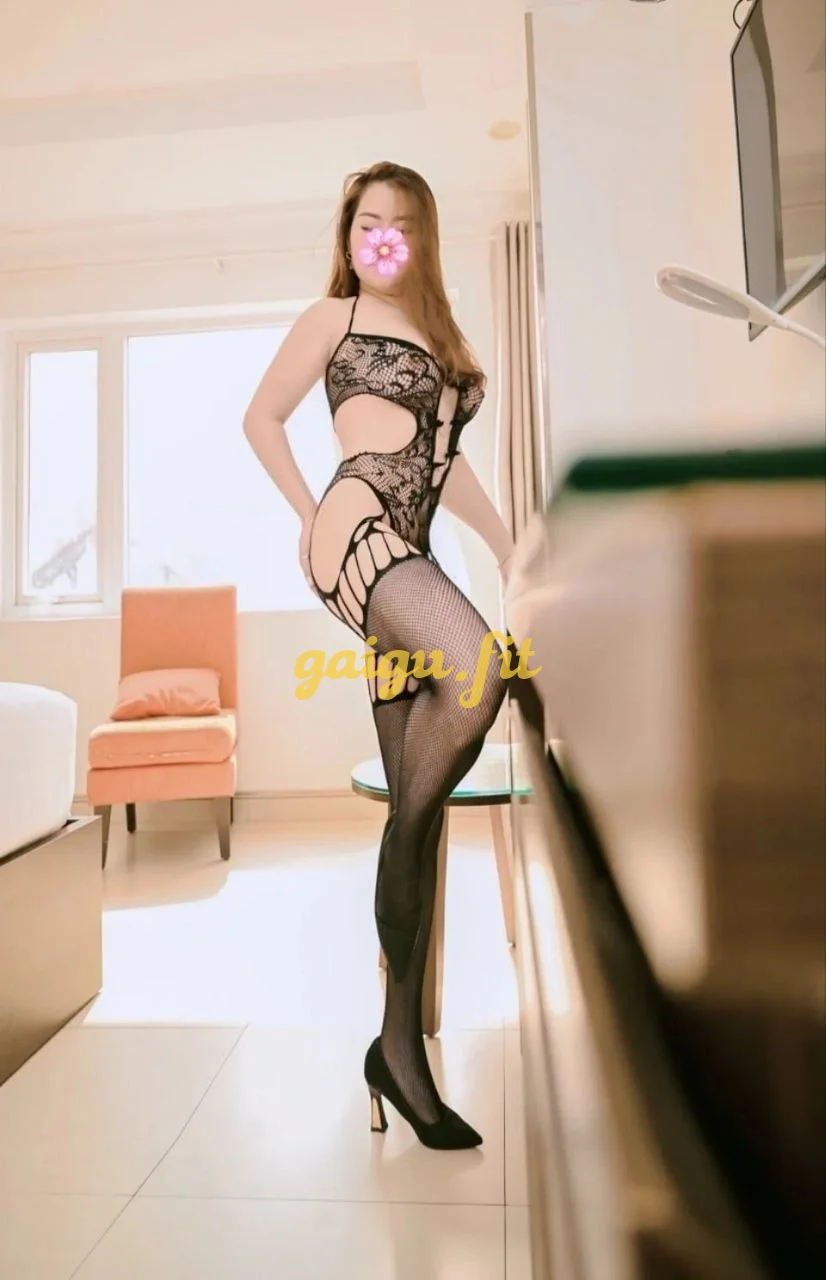 Hoài Thương em gái có đường lưỡi tuyệt đỉnh