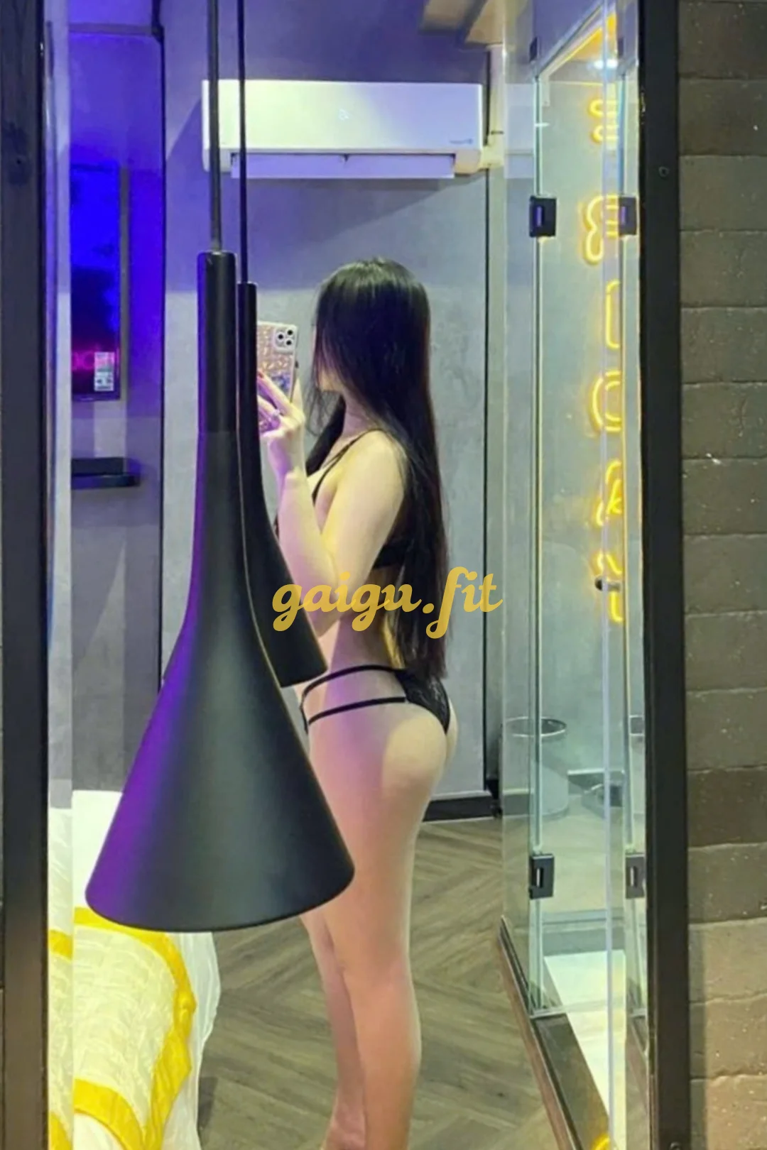 VIP⭐ MINH CHÂU VÚ BỤ MÔNG TO MỘNG NƯỚC