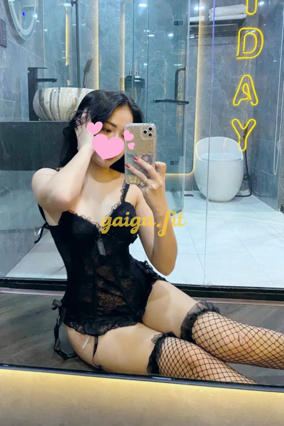 VIP⭐ MINH CHÂU VÚ BỤ MÔNG TO MỘNG NƯỚC