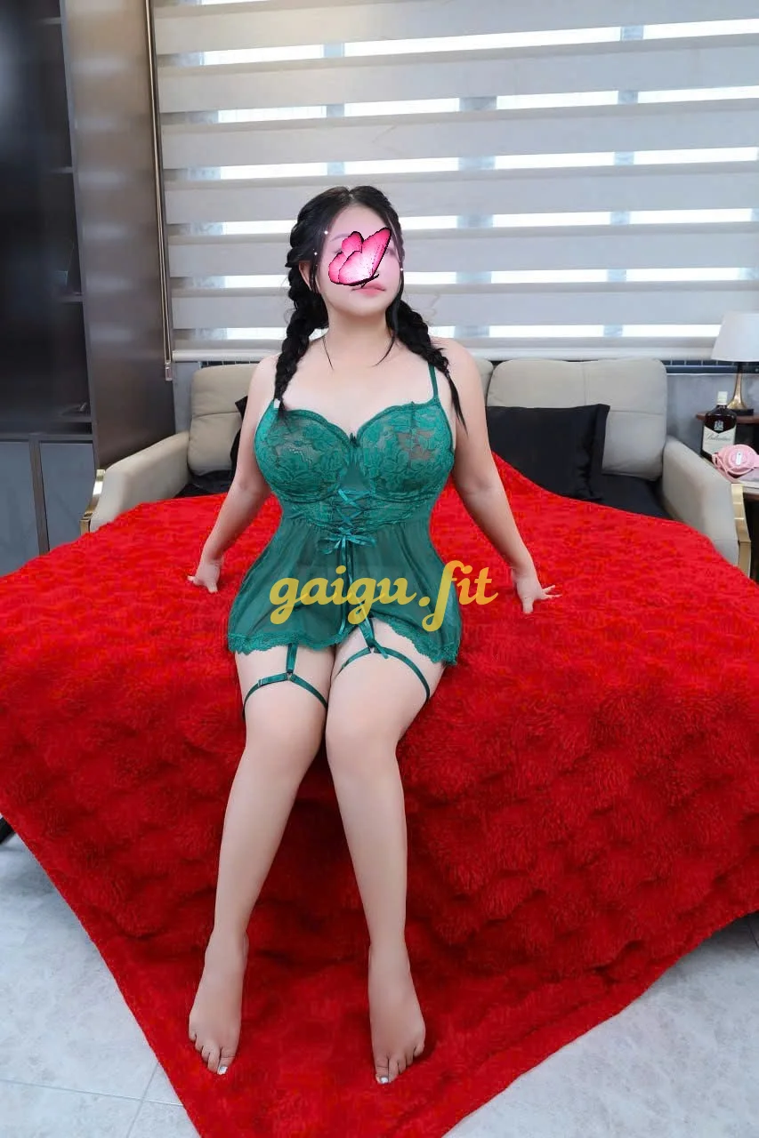 ⭐💯 THANH NGỌC 💯⭐ VÒNG 1 TỰ NHIÊN SIÊU KHỦNG - NGOAN NGON - NHIỆT TÌNH - BÚ CU SIÊU SƯỚNG