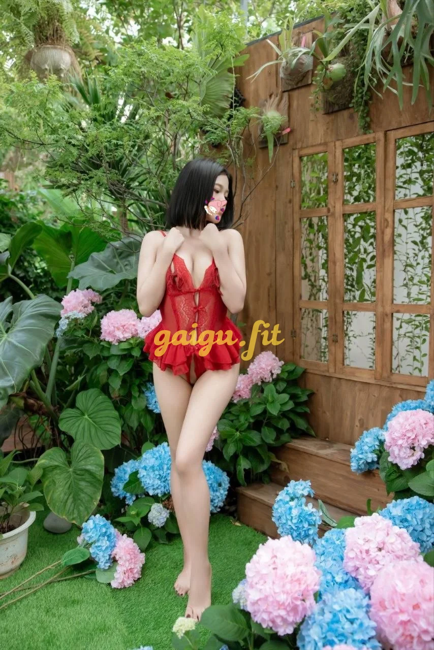 Ngọc Nhi - XINH XẮN, NGỰC ĐẸP, DÁNG CHUẨN DỊU DÀNG