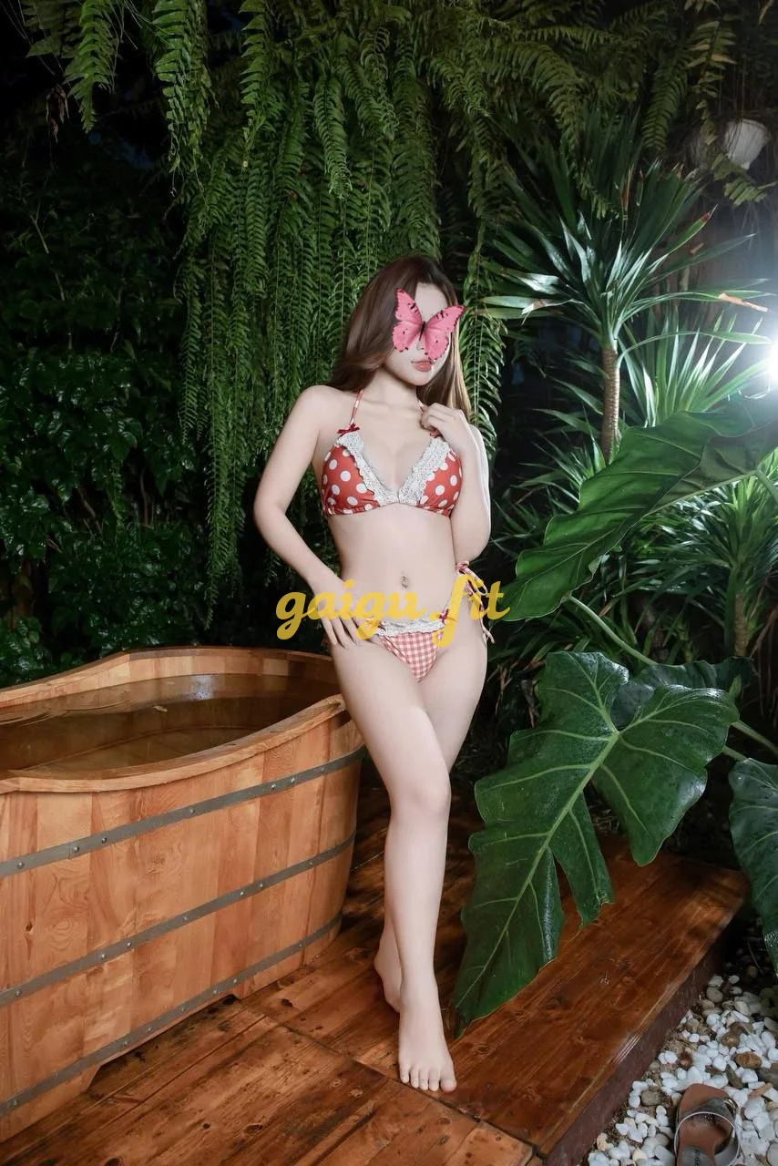 HOT BẢO NGỌC VẺ ĐẸP CỦA TẠO HÓA, XINH ĐẸP, SEXY, ĐẦY QUYẾN RŨ