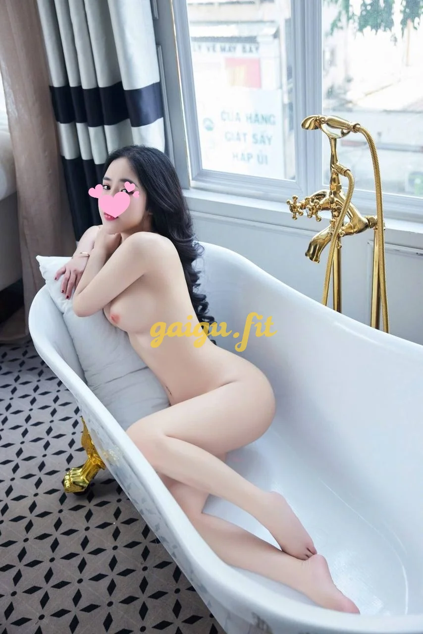 Hot Trang Anh💋Xinh Tươi Mát Mẻ Hàng Ngon Body Nuột Nà Thơm Tho Xinh Sang