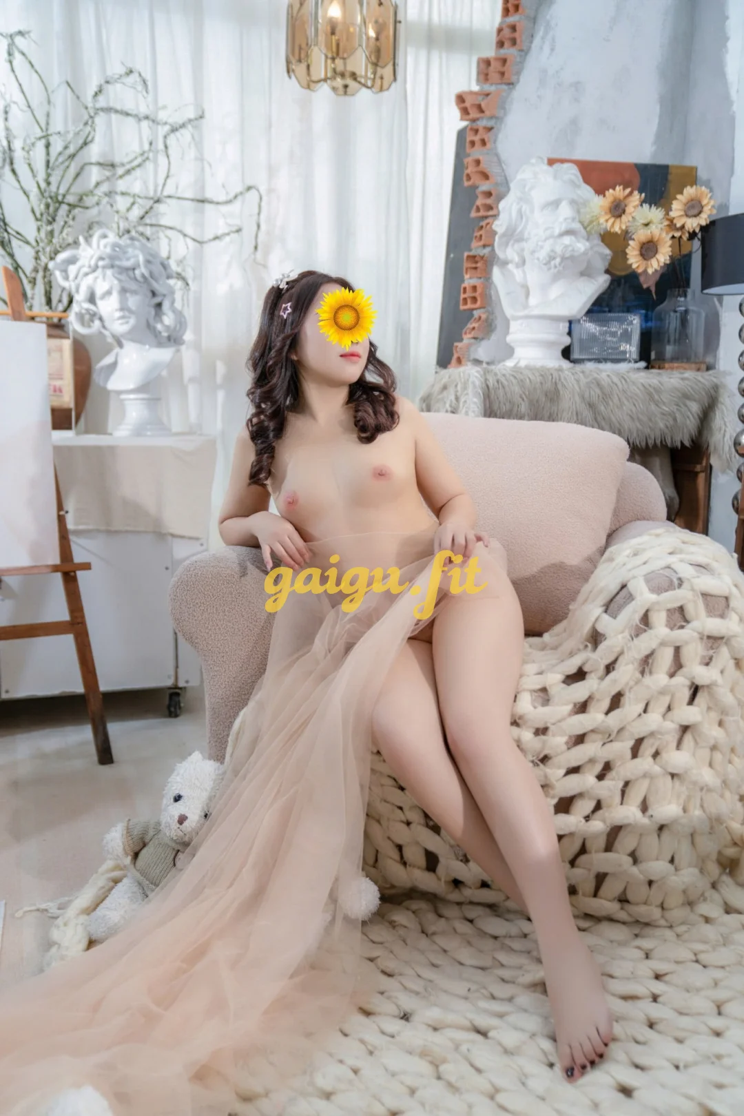 MẪN NHI EM GÁI QUÊ MỚI ĐI LÀM TÌNH CẢM
